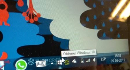 Cara menyembunyikan (selamanya) ikon pemutakhiran Windows 10 dari bilah tugas